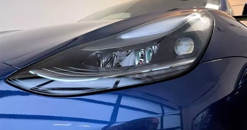 What Is Tesla Matrix Headlights?